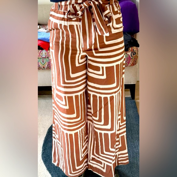 Vici Pants - Vici Brown and White Wide-Leg Jumpsuit with Geometric Pattern
